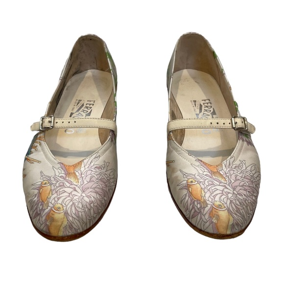 Salvatore Ferragamo Vintage Audrey Flats - Picture 2 of 11